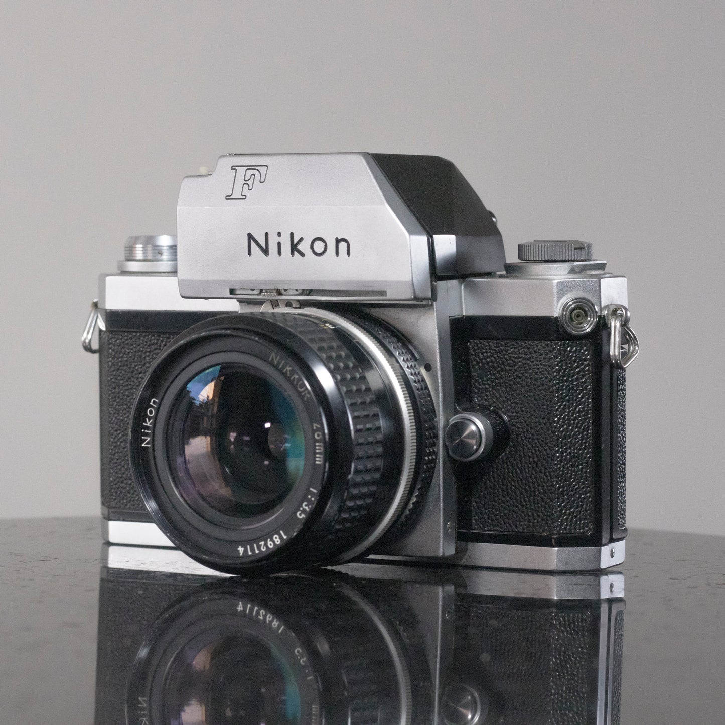 Nikon F + Photomic TN + Nikkor 28/3.5